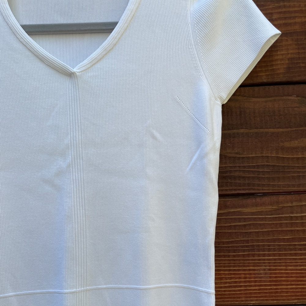 Ribbed White Vneck Sweater Shirt - Picture 4 of 4